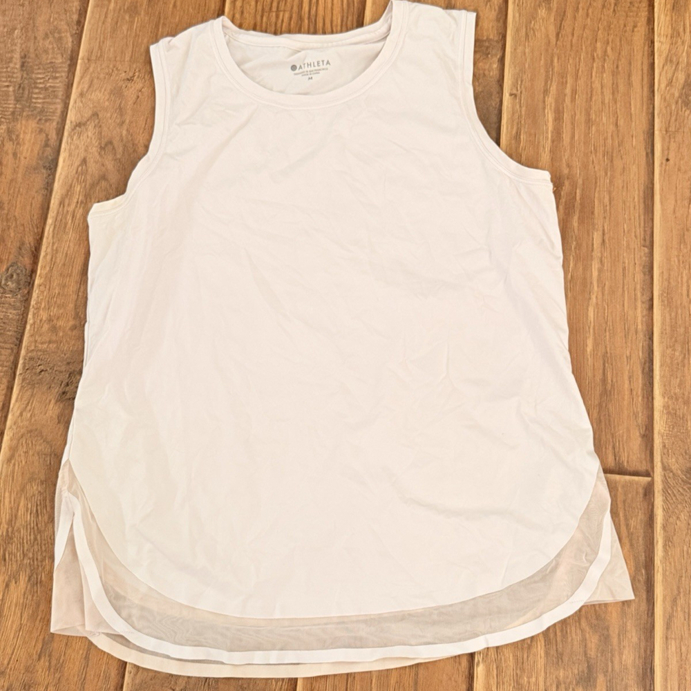 Athleta Cadence Tank Size Medium Color Light Pink